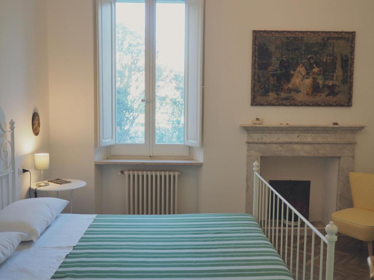 Villa Monti Colli del Tronto エクステリア 写真